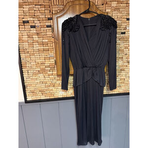 Vintage 80s Miss Elliette California black sequin Shoulder VNeck Evening Gown 12